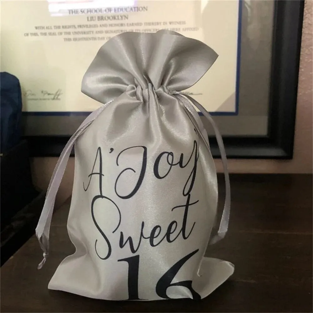 Party Favor Bags for Quinceanera - Mis Quince Birthday Party - Sweet Fifteen or Sixteen Birthday Party Candy Bags